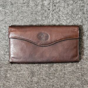 Buxton Wallet Womens Brown Top Grain Leather Long Bifold Organizer Floral Emboss